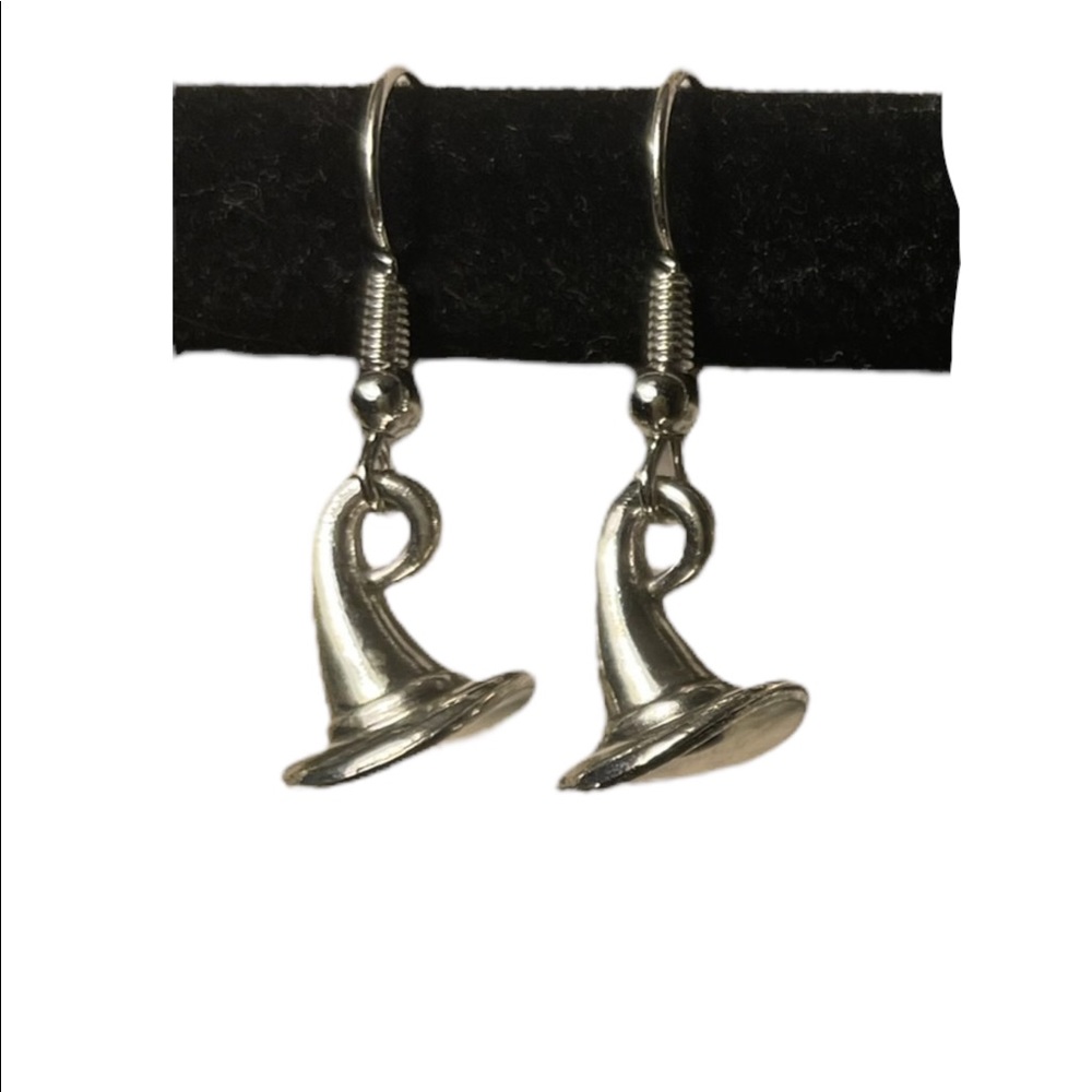 Halloween earrings 🎃